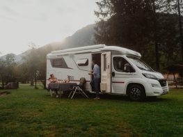 camping-car-58-Bourgogne-3